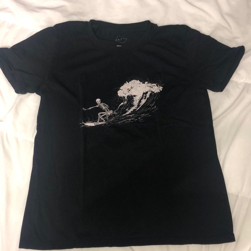 Skeleton t shirt